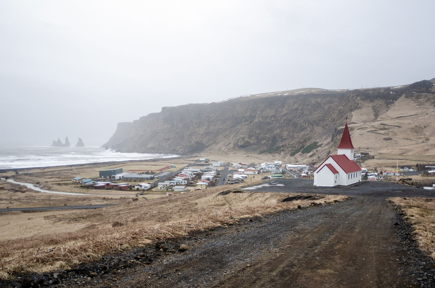 L'église de Vik durant notre voyage en Islande en hiver